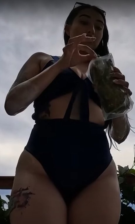 Maryory The Barber only fans photos