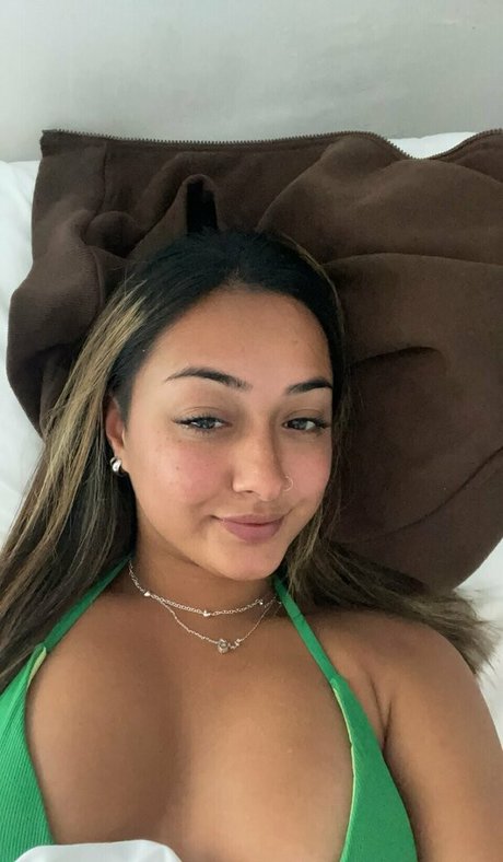 Isha Mariyah onlyfans sex