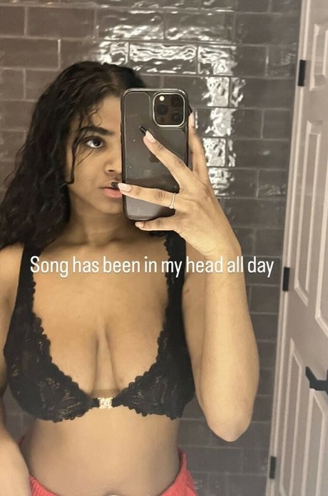 Sh33Natay nude onlyfans leaks