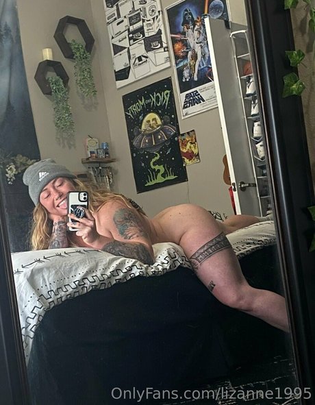 lizanne1995 only fans photos