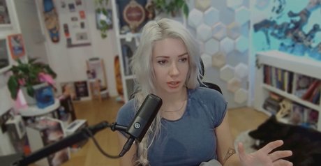 Alanah Pearce onlyfans leaj