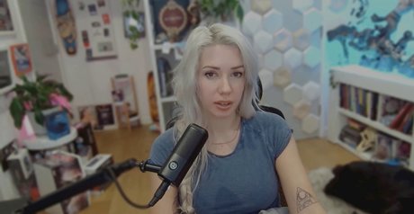 Alanah Pearce onlyfans porn