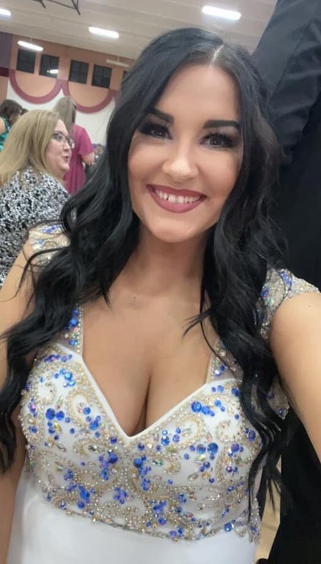 Aisley Montgomery onlyfans mega