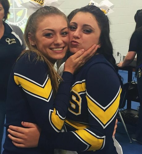 Logan Brickhouse onlyfans lesk