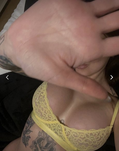 Sabrina Smith desnuda onlyfans