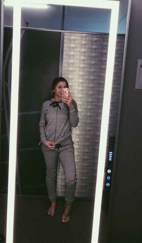 Jordan Lewis only fans pictures