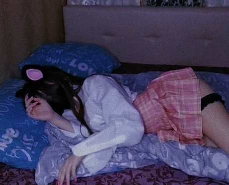 Osamochka onlyfans model photo