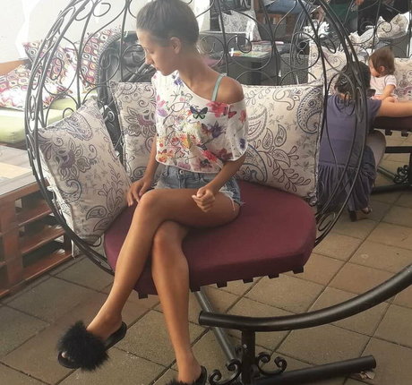 Tea Divljak naked on onlyfans