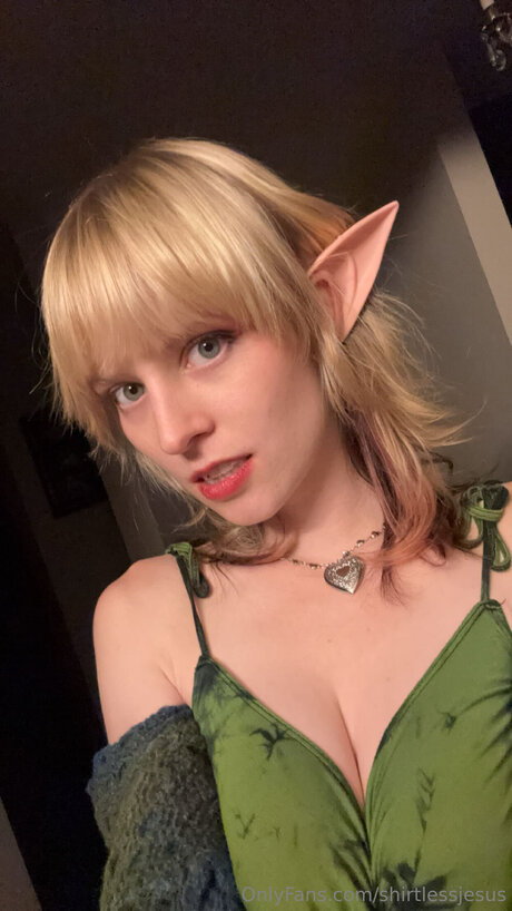 ShirtlessJesus onlyfans content