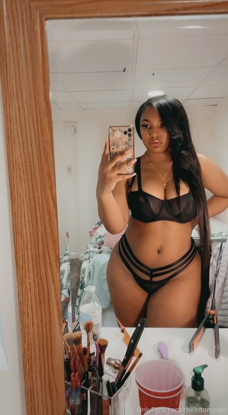 theedommee only fans photos