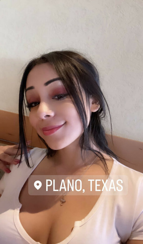 Badgalxaria onlyfans naked leak