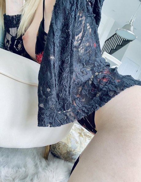 cutieblonde18 onlyfans x