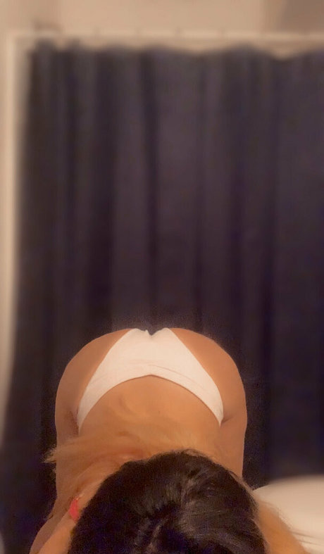 spicyy mamiana onlyfans leaked.