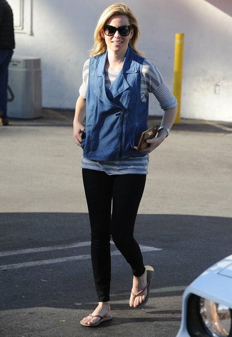 Elizabeth Banks onlyfans boobs