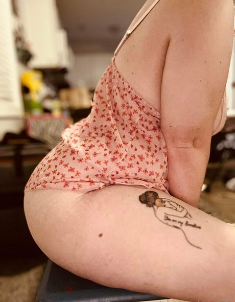 fallon42 nude porn onlyfans