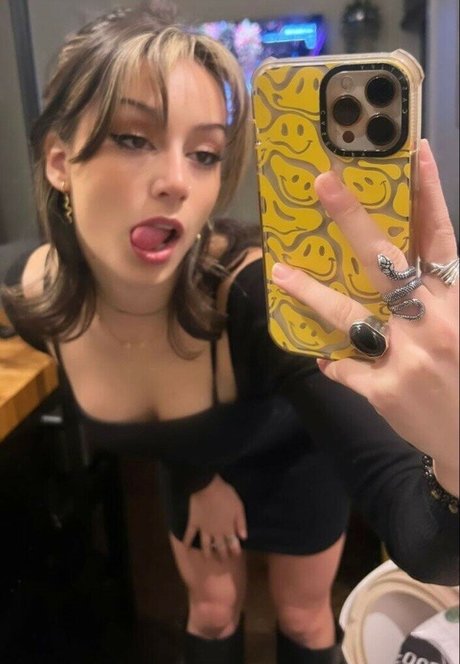 Serena Mello onlyfans nude content