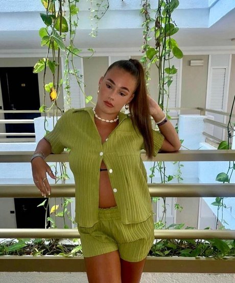 Sydney Etherington onlyfans leaked sex