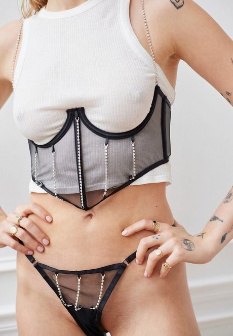 Lindsay Vrckovnik Linmick onlyfans mega