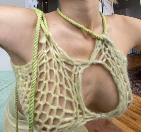 Lindsay Vrckovnik Linmick onlyfans model