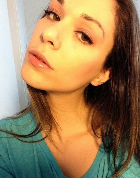 adrienneadora onlyfans nudes leaks