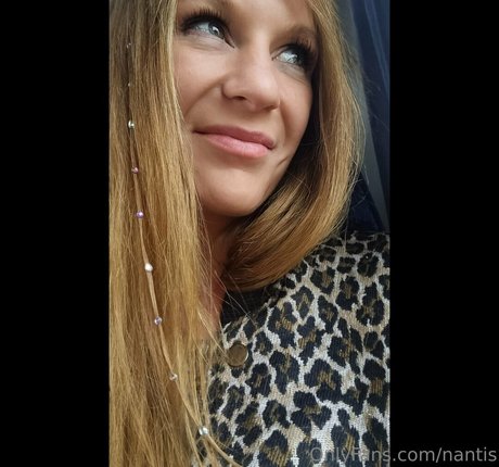 british amateur onlyfans hot nude depiction