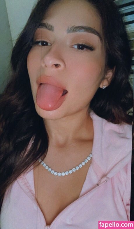 Sensazion onlyfans model photos