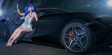 AxunkaOri onlyfans naked pics