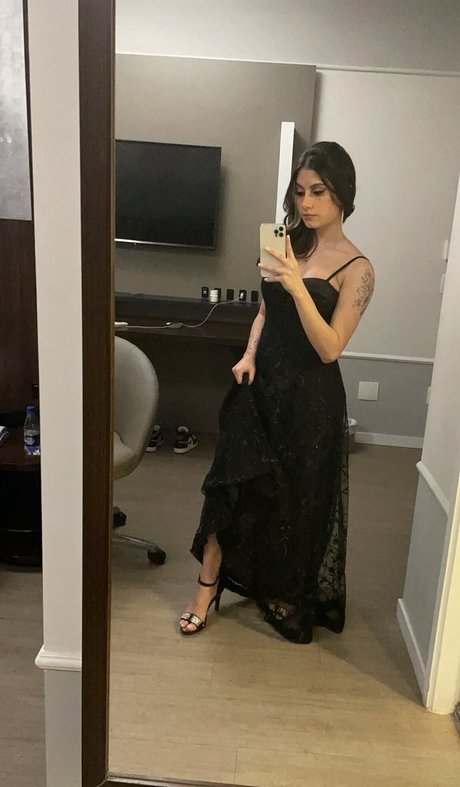 Ingrid Larissa only fans leak nude