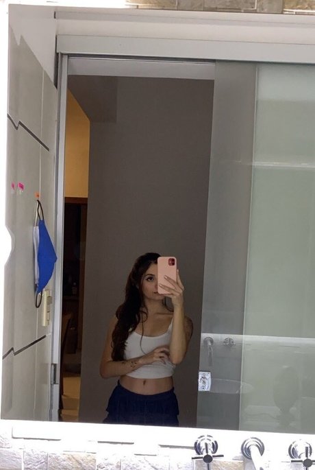 Ingrid Larissa onlyfans leams