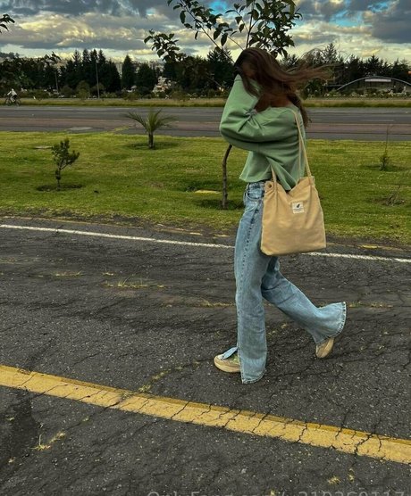 big tits lesbians onlyfans porno capture