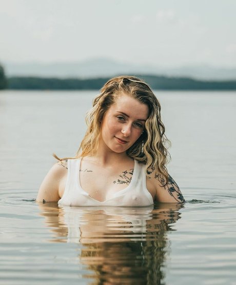 Minnietheentertainer onlyfans porn