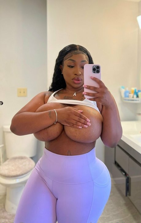 mercedesass2finee leaked onlyfans sextape