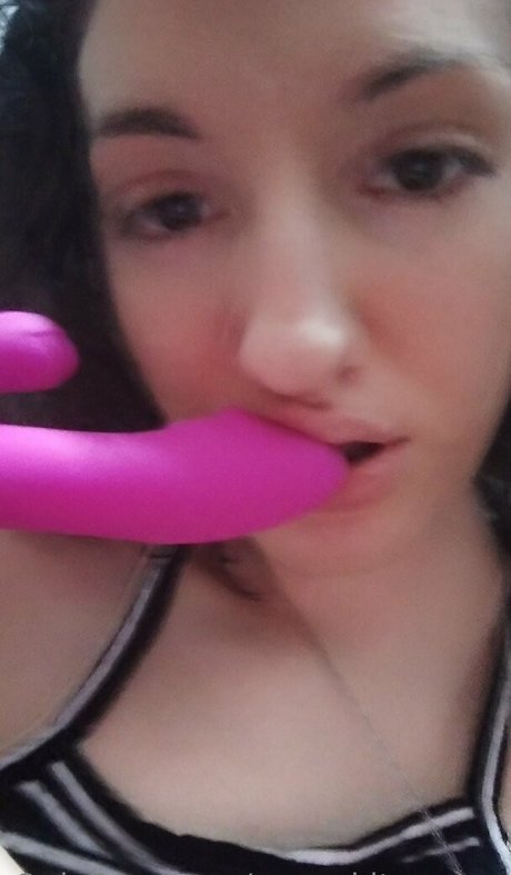 sunnykitsunexo onlyfans naked