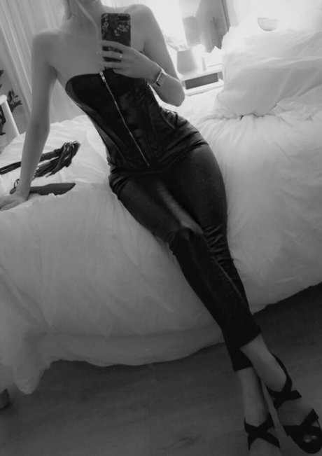 mynorwegiangirlfriend2 nude only fans leaks