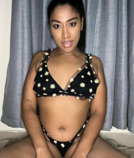 jezsweetcocoa leaks only fans