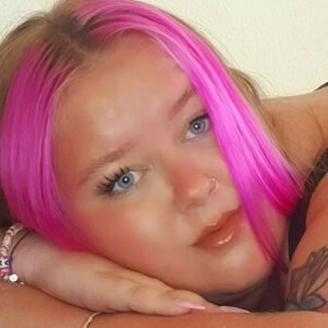 aiish69 onlyfans strip tease