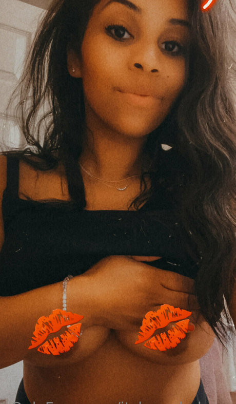 itslaneybabyxo onlyfans content type