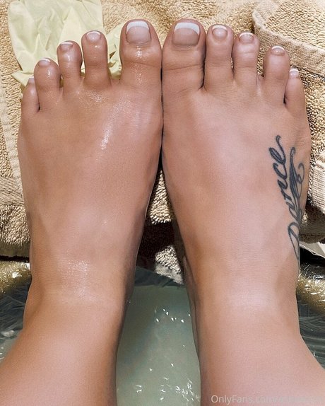 ashalexiss naked onlyfans leak