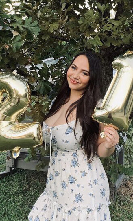 Ellie Johnston new onlyfans leaks