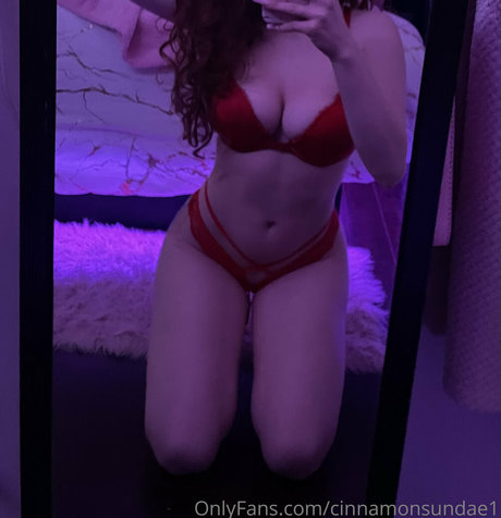 cinnamonsundae1 onlyfans explicit content