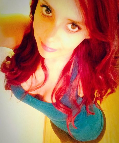 Jezz Angeles only fans nude