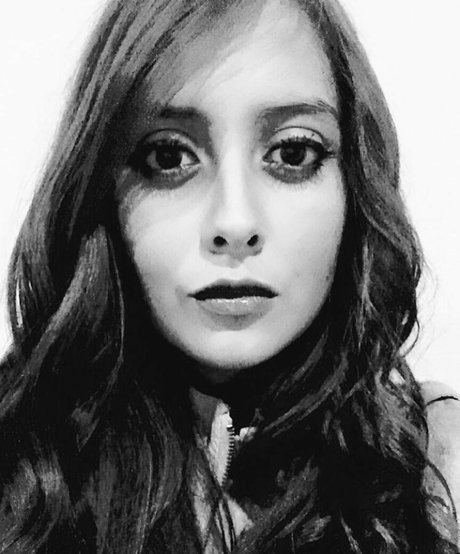 Jezz Angeles only fans leak