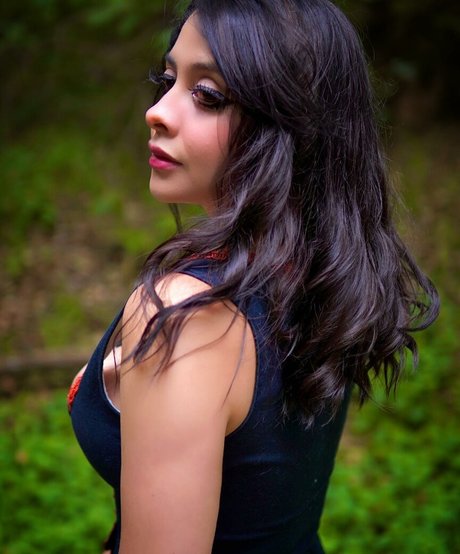 Jezz Angeles only fans nude