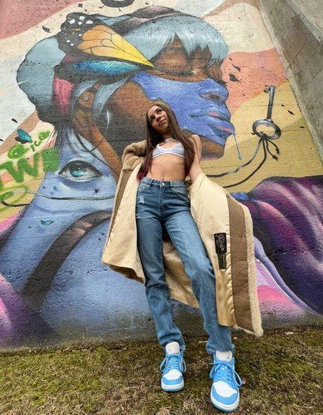 bikinibites desnuda onlyfans