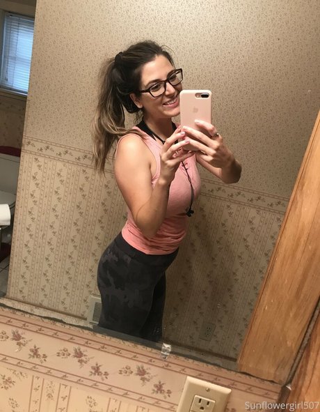 clever belle5 only fans pics