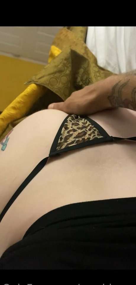 cambbyyy naked leaked onlyfans