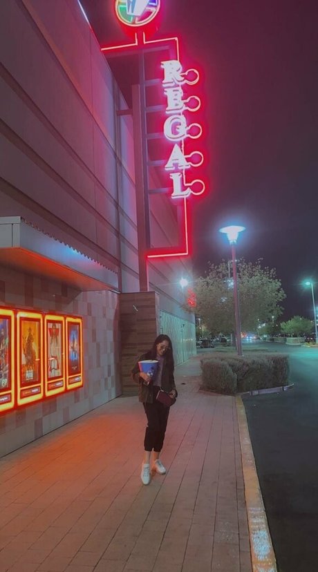 chloeamourfree onlyfans xxx