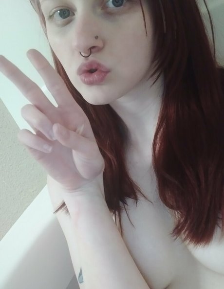 benz babe onlyfans striptease