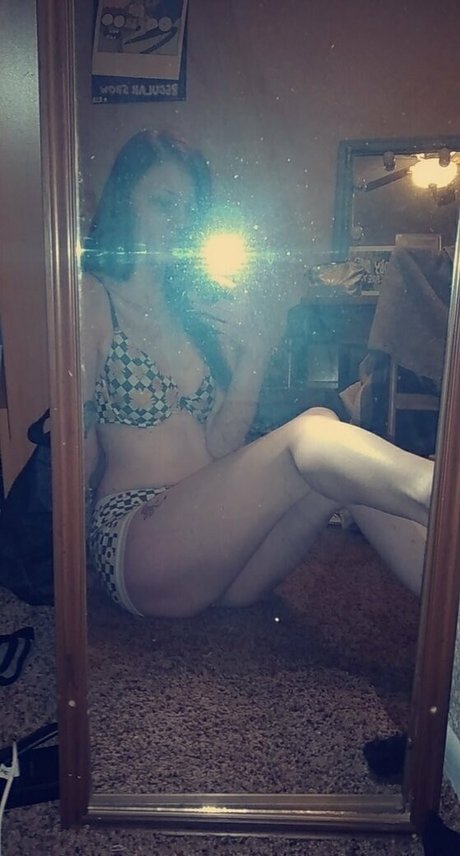 benz babe onlyfans leaked naked