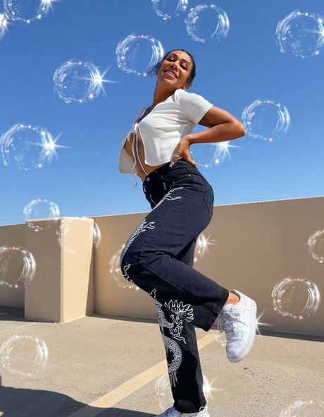 thatonegirlmikeyvlogs free only fans